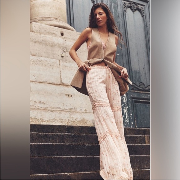 New Free Peoplel Emmaline Tiered Floral Wide Leg Pull-On Pants Peach Combo Sz L - Picture 3 of 16